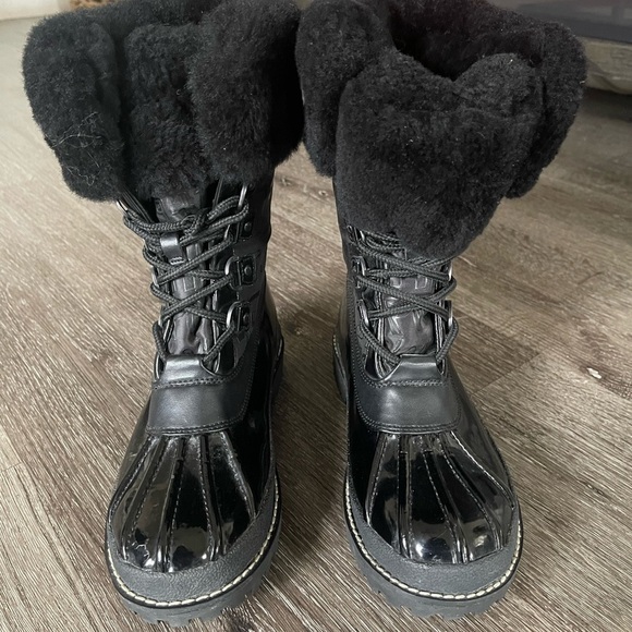 Women's Black Winter Boots - Picture 3 of 8